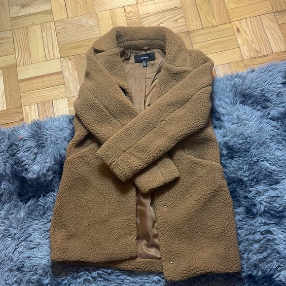 Vero Moda TEDDY JACKET!!! Super soft and the perfect pairing with jeans. - Picture 1 of 5